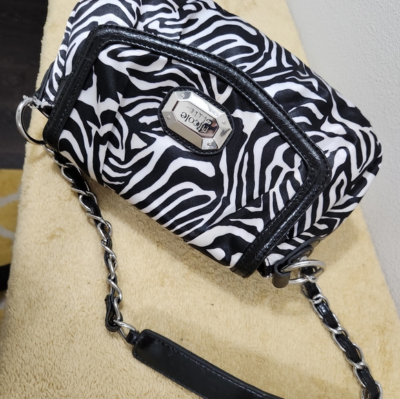 Purse - Picture 4 of 6